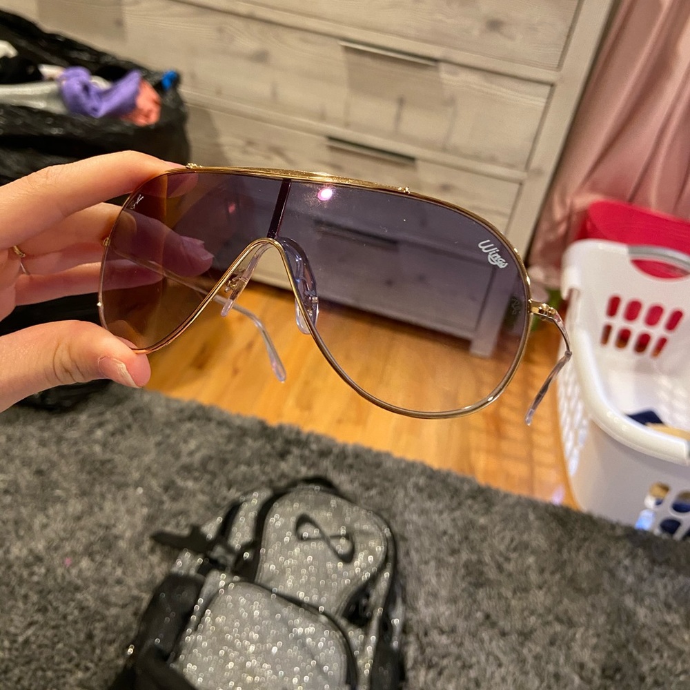 Authentic ray ban wings sunglasses